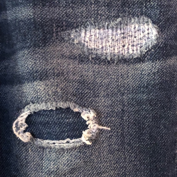 American Eagle Super Stretch Skinny Ripped Jeans - Picture 4 of 9